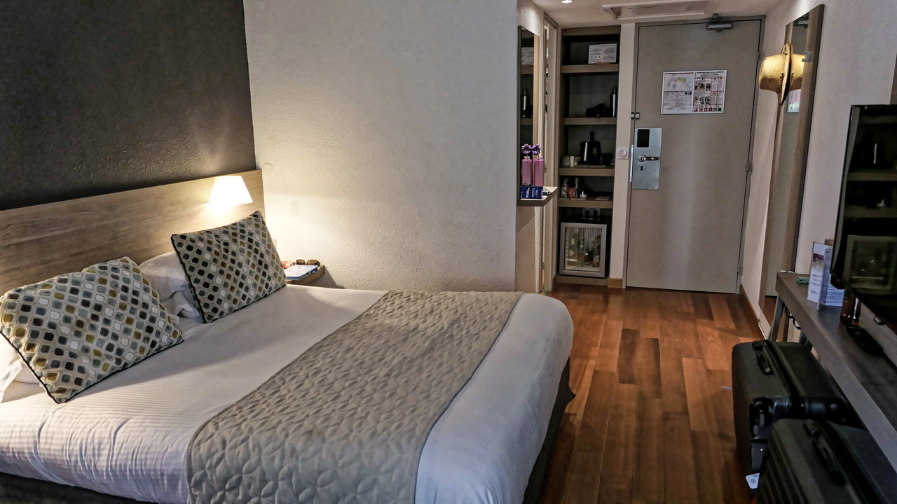 20260527•165454•Hotel•Saint-Raphael•Provence-Alpes-Cote d'Azur•FR
